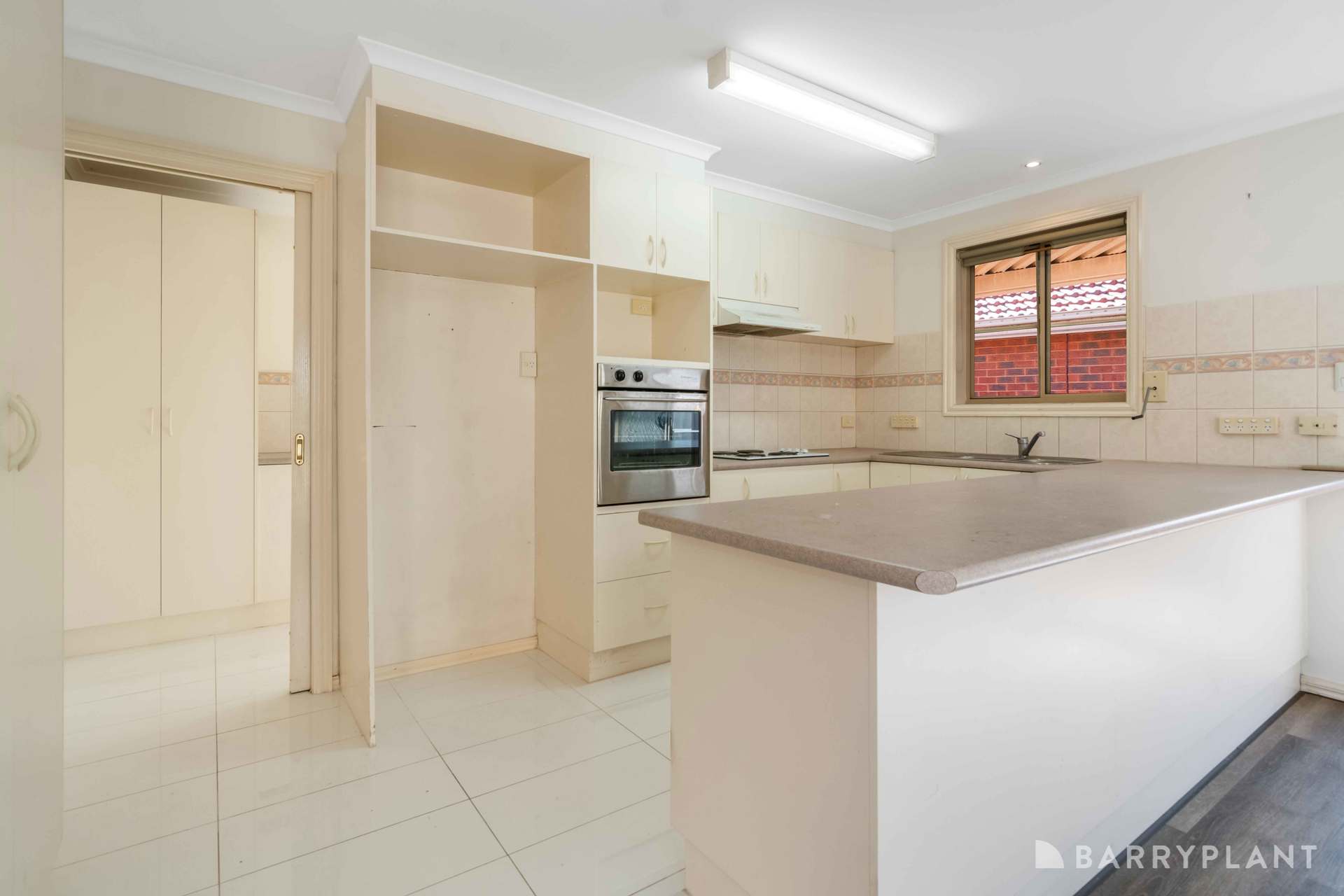 65 WALMER AV, ST ALBANS VIC 3021, 0 rūma, 0 rūma horoi, Unit