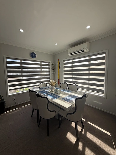 Spacious 6-Bedroom Family Home  3 Bathrooms  Large Garage & Ample Off-Street Parking