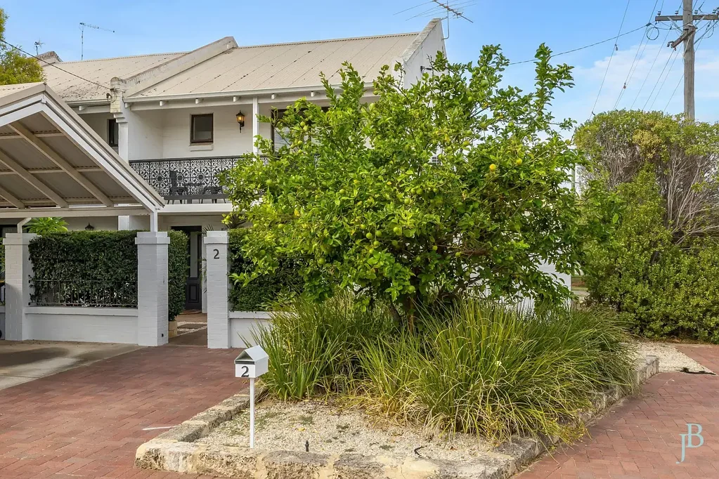 2 Brentham Street, Leederville, WA 6007