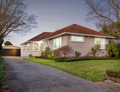 69 Gregan Crescent, Burnside, Christchurch, 4 ਕਮਰੇ, 2 ਬਾਥਰੂਮ, House