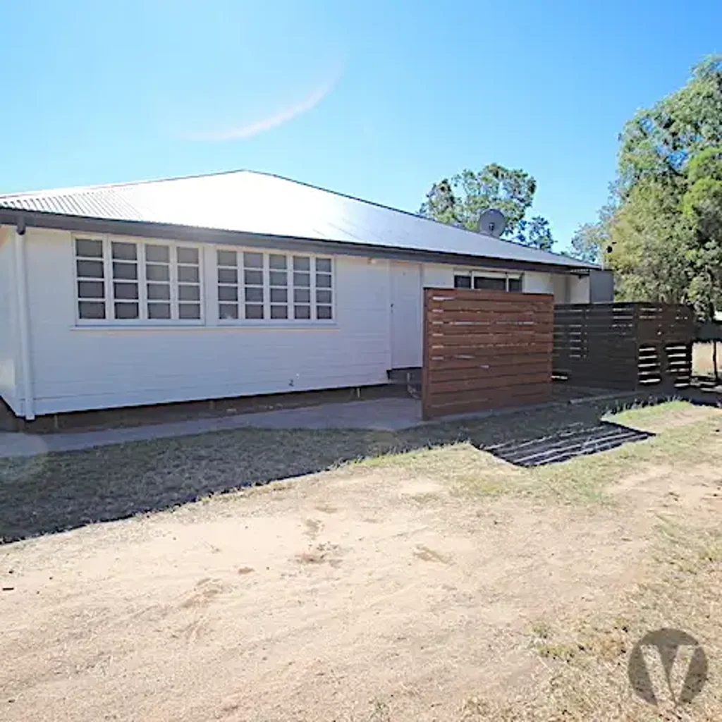 1 Albert Street, Roma, QLD 4455