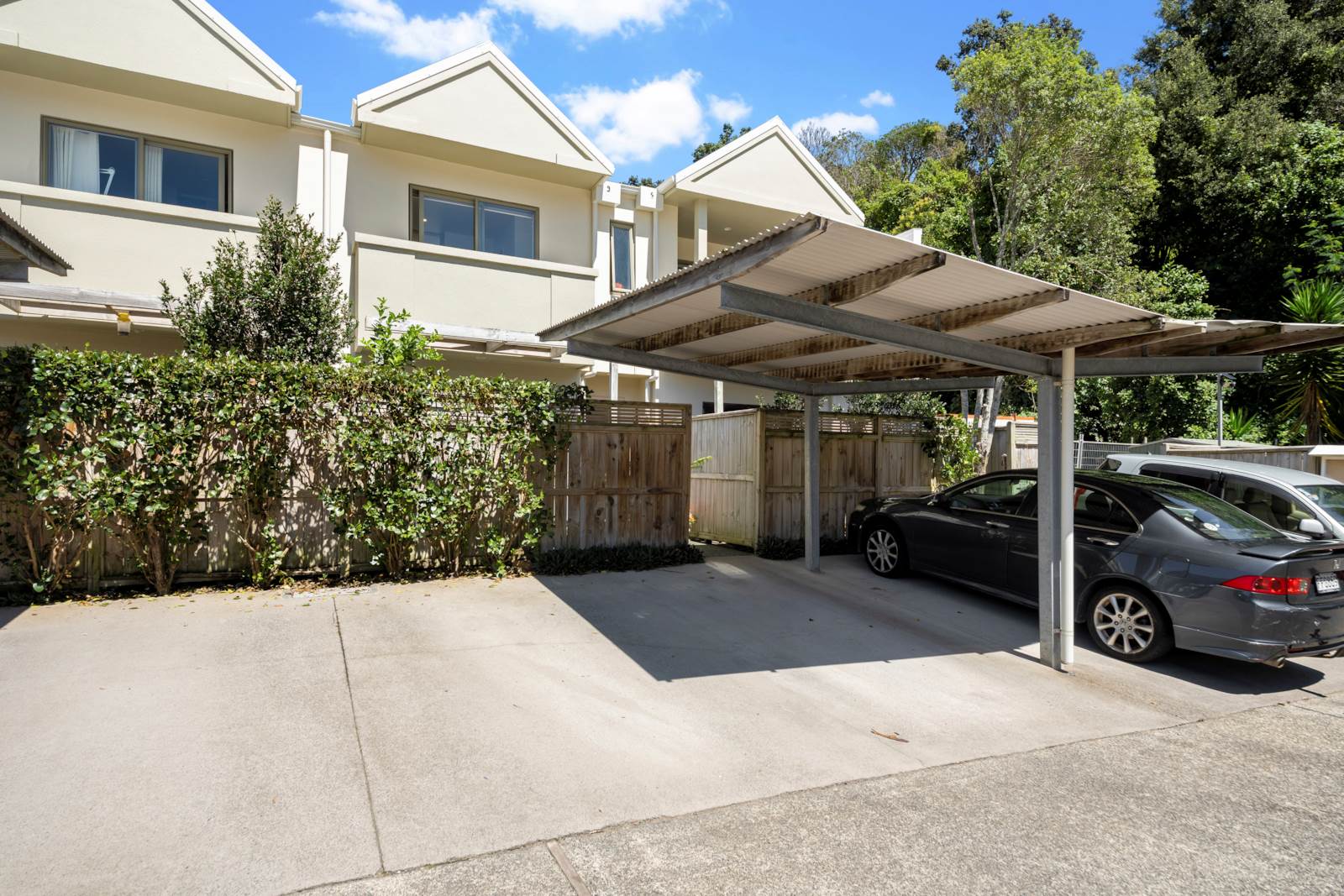 75/21 Hunters Park Drive, Three Kings, Auckland, 2 Bedrooms, 1 Bathrooms, Townhouse