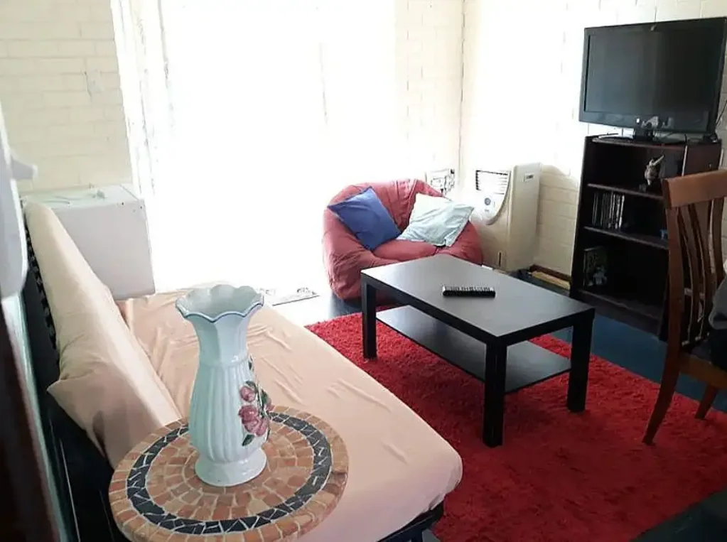 Pets Allowed. Top Locale. Walk to Everything! Ultra-convenient life style