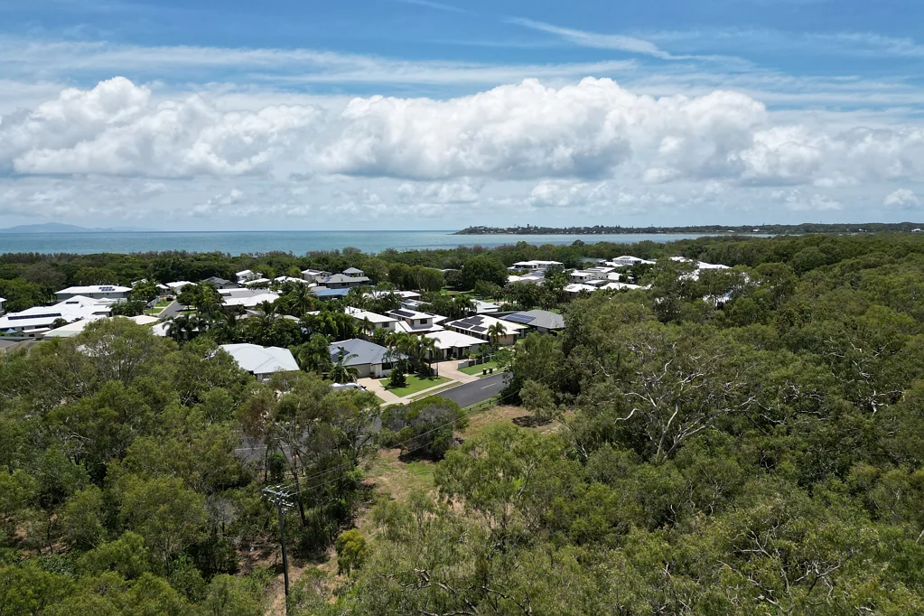 Blacks Beach BEACHSIDE ACREAGE