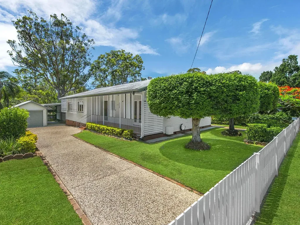 83 Spence Road, Wavell Heights, QLD 4012
