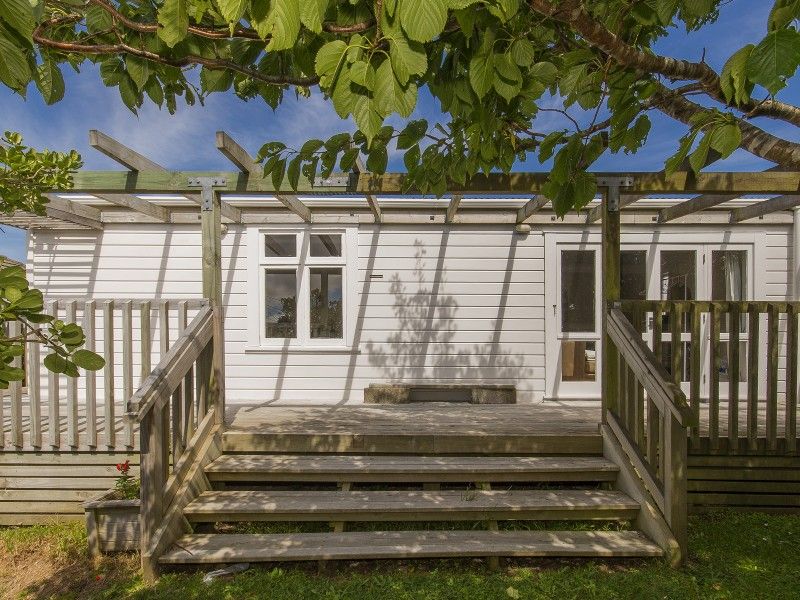 9 Tarawera Road, Johnsonville, Wellington, 3 Schlafzimmer, 1 Badezimmer