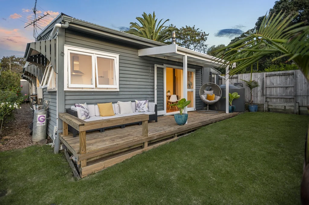 Renovated Three Bedroom Family Home $700 p/w