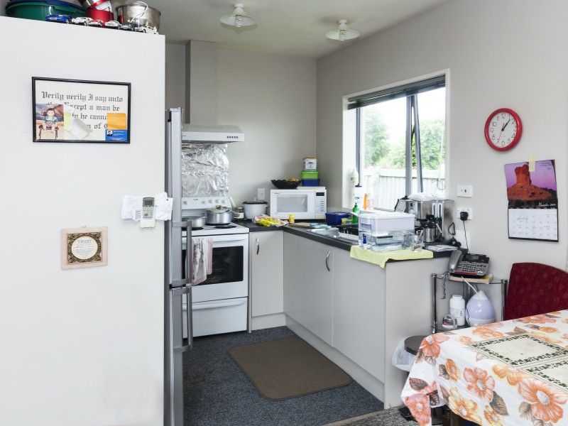 4 Saint Peters Close, Woolston, Christchurch, 2 habitaciones, 1 baños