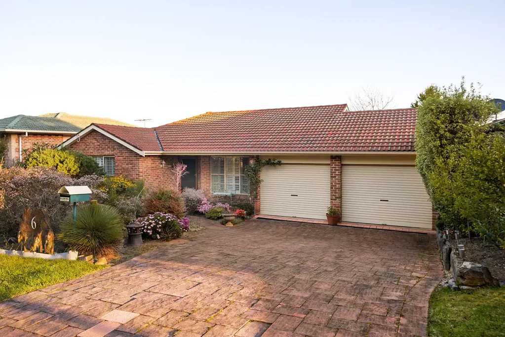 Wentworth Falls 3Kwarto Peaceful Living Near a Sought-After Location