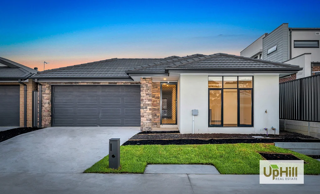 8 Bowerbird Place, Officer, VIC 3809