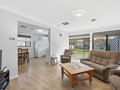 23 Cribbes Road, Wangaratta, VIC 3677, 3房, 1浴, House