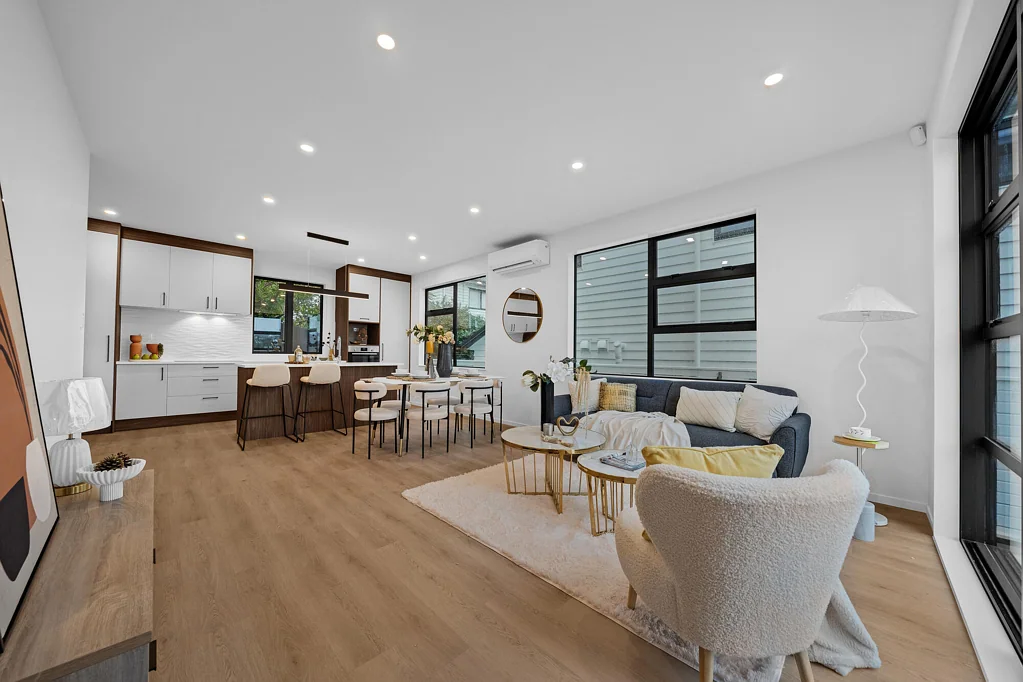 Glenfield 4Phòng ngủ Standalone, Brand New & Ready to Move In