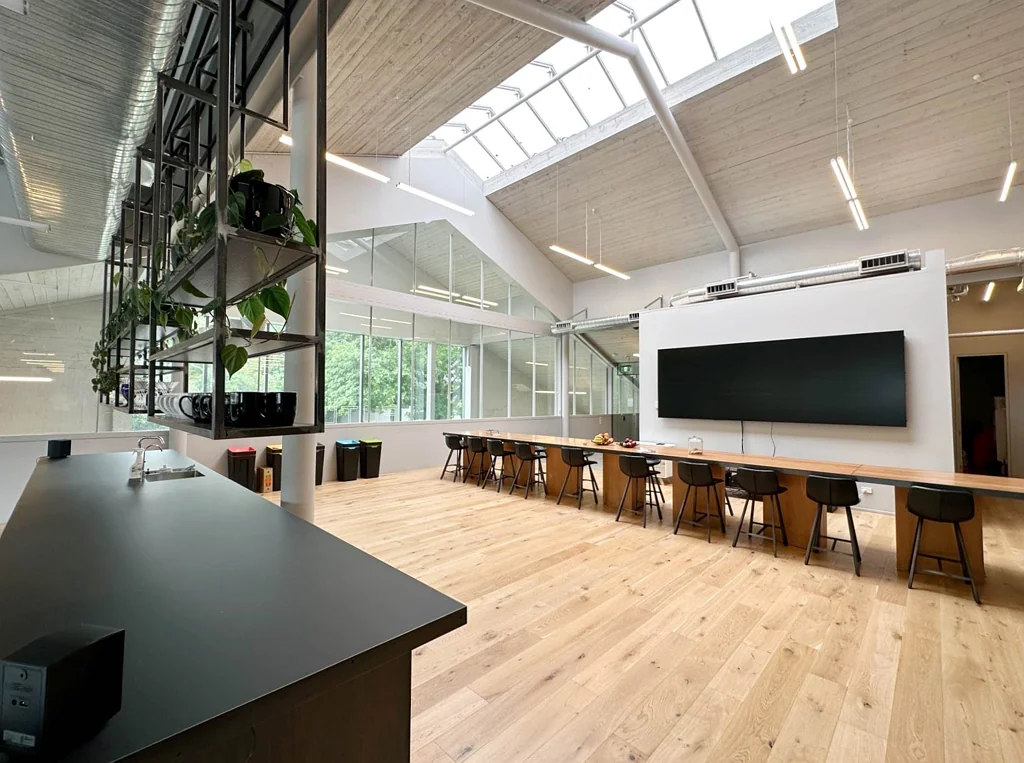 Parnell DOUBLE HEIGHT PREMIUM WOKPLACE