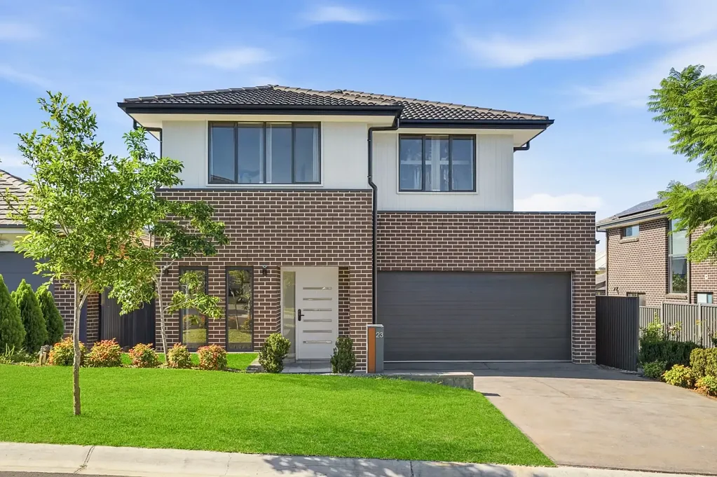 Schofields 4房 精心设计、完美如画的家庭住宅 - 步行即可到达 Schofields Public School！ Immaculately Designed, Picture Perfect Family home - Walking Distance to Schofields Public School!