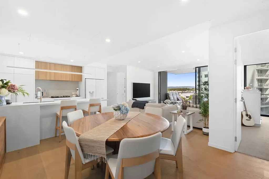 56/25 Woodroffe Avenue, Main Beach, QLD 4217