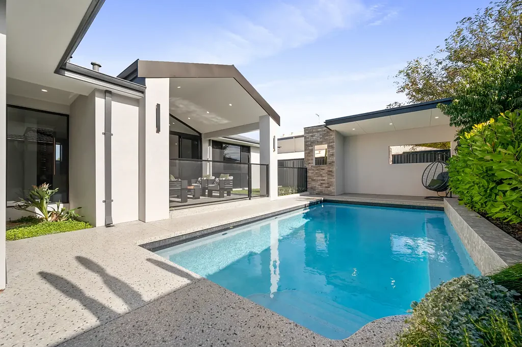 Booragoon 4Habitaciones Booragoon's Benchmark in Luxury Living