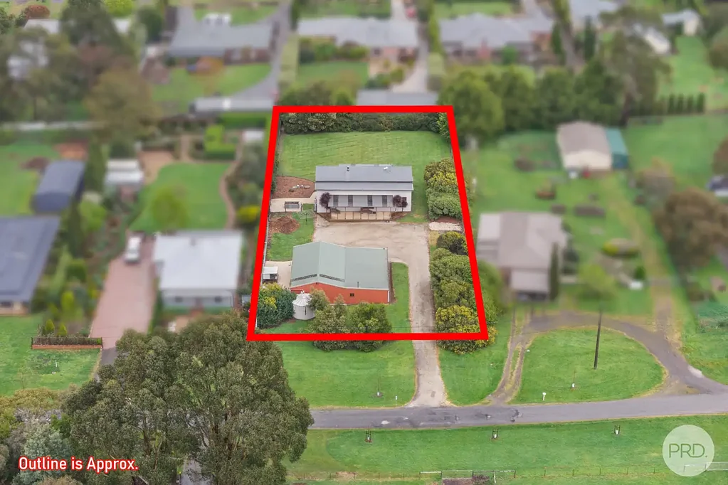 Newlyn North 3Kwarto Country Views, Incredible Shedding & Comfortable Family Living