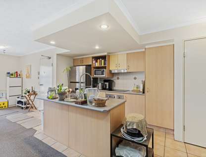 9/8-10 Lloyd Street, Southport, QLD 4215, 1 Bedrooms, 1 Bathrooms, Apartment