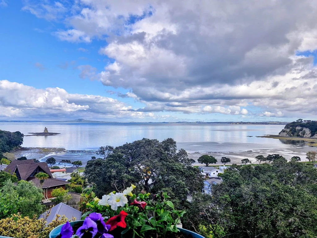 Tindalls Beach 4कमरा MUST BE SOLD! Outstanding Views/Value WAY BELOW CV