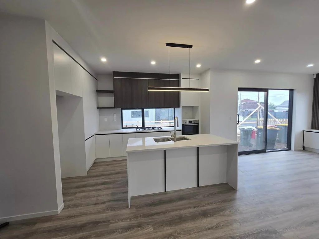Papatoetoe 5कमरा Perfect for Multi-Generational Living