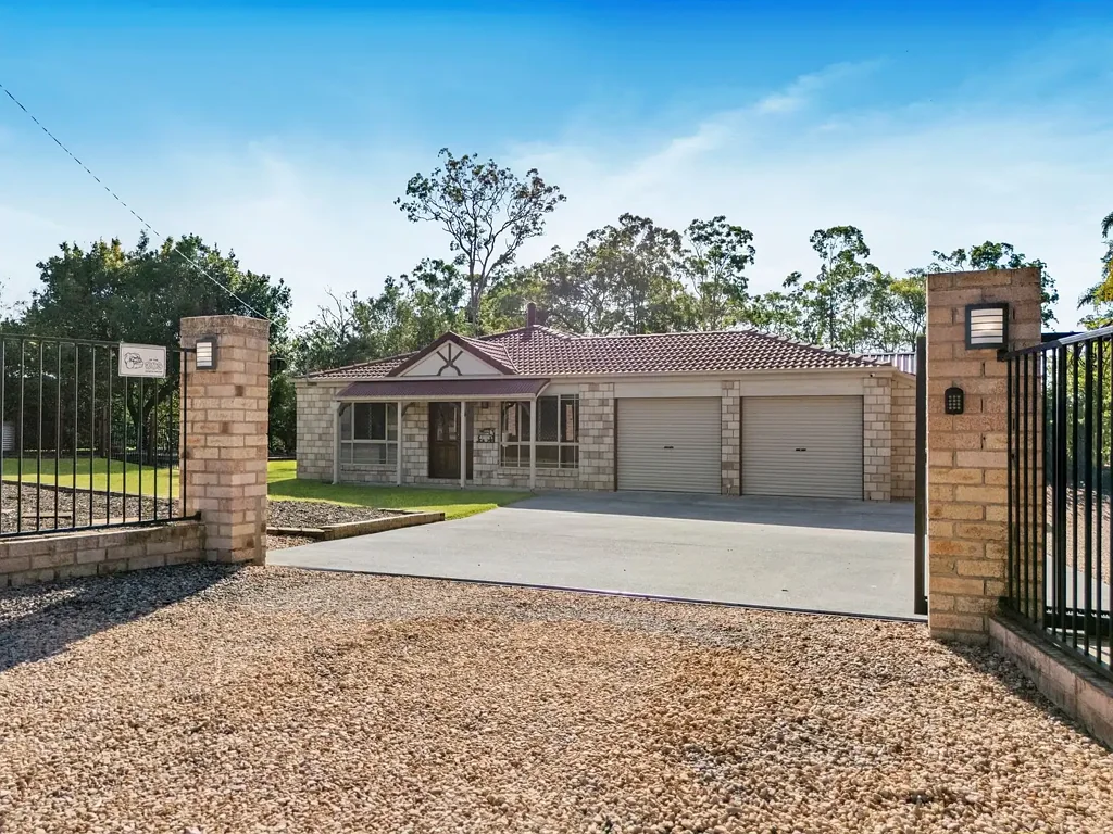 New Beith 5Moenga Your Acreage Dream Awaits – Space, Style & Serenity!