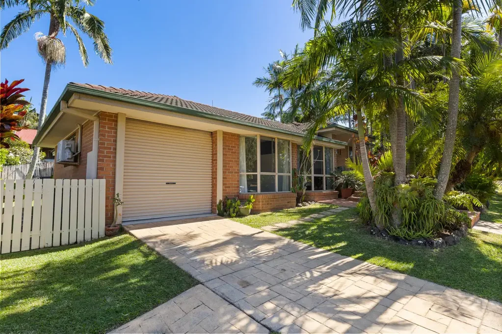 Suffolk Park 3બેડરૂમ Spacious, Low-Maintenance Home - walk to Shops and Beach