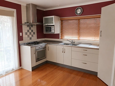 Papakura - Stand Alone 2 Bedroom House