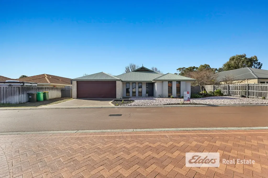 61 Kingston Drive, Australind, WA 6233