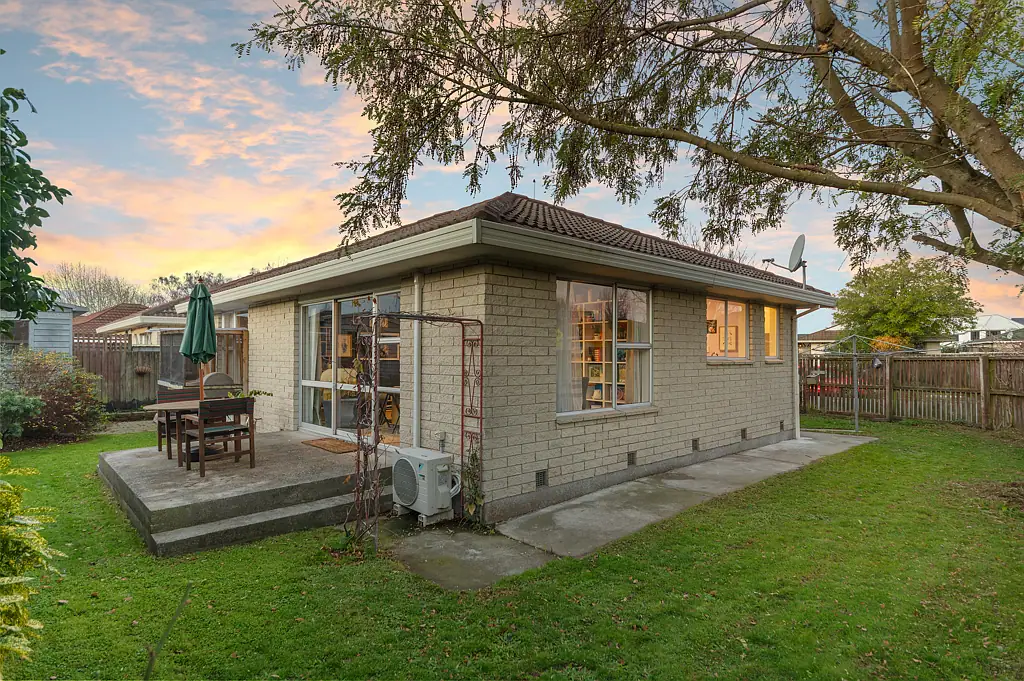 1/11 Salford Avenue, Redwood, Christchurch, Canterbury