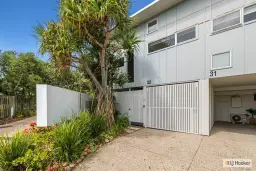 UNIT 32 603 CASUARINA WAY, Casuarina