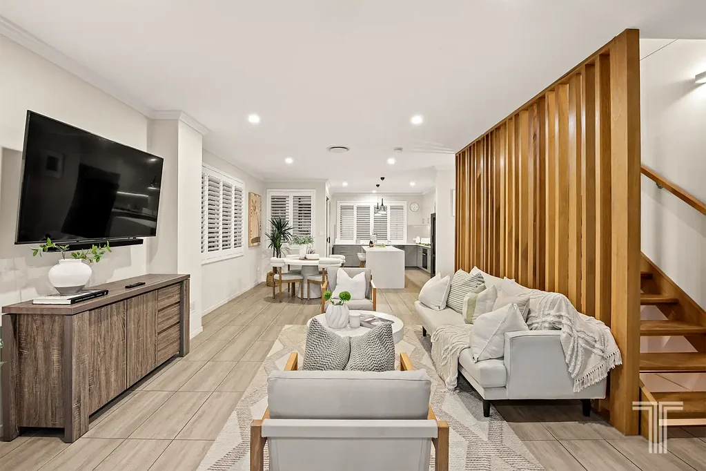 Murarrie 4ਬੈੱਡਰੂਮ House-Sized Living with Architectural Edge and City Glimpses