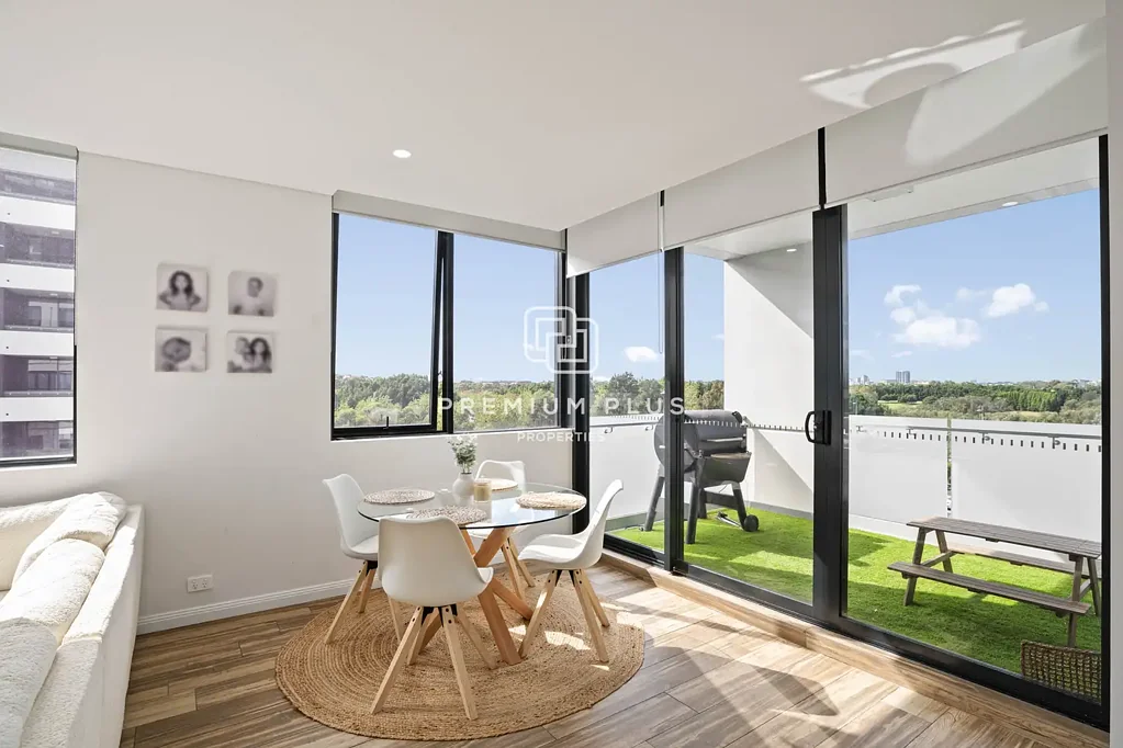 425/2A Betty Cuthbert Ave, Sydney Olympic Park, NSW 2127