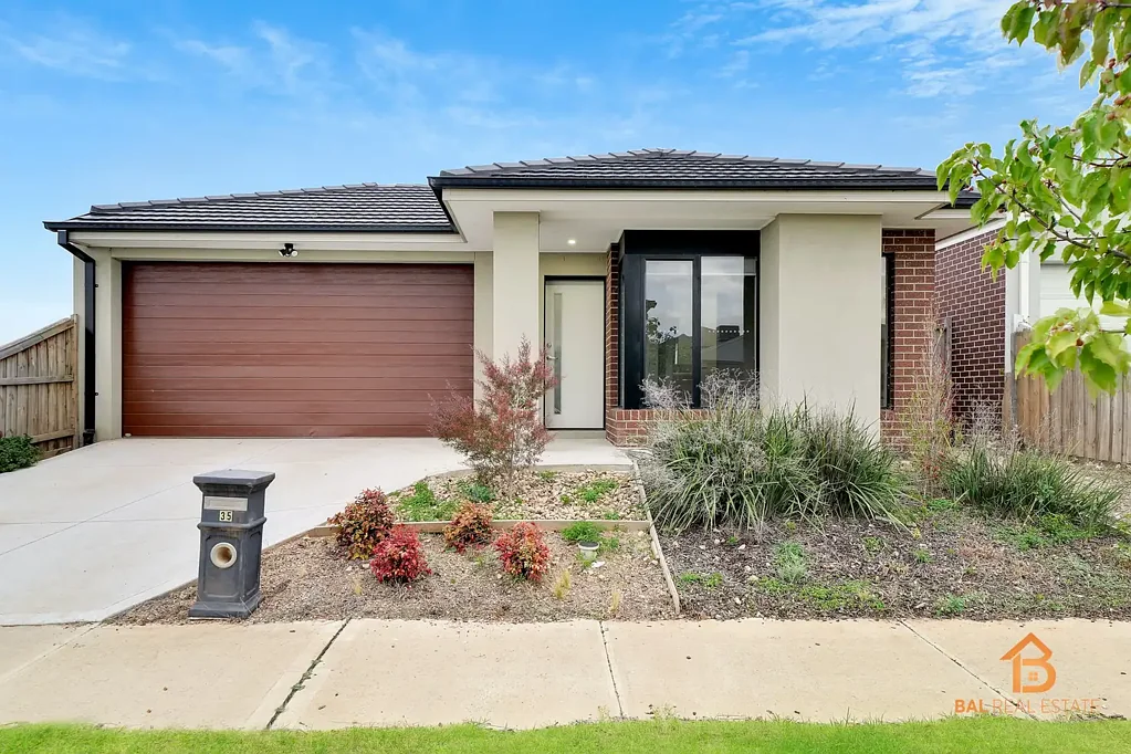 **Perfect Family Home at Prime Location**