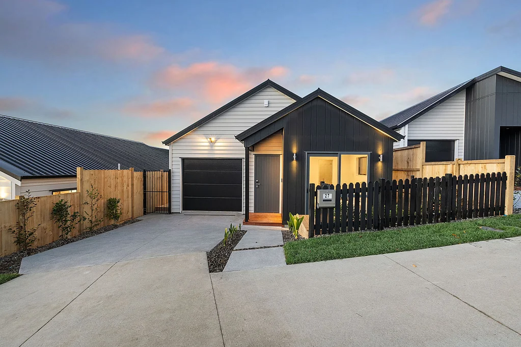 Orewa 4Kwarto Elegant and functional split-level living