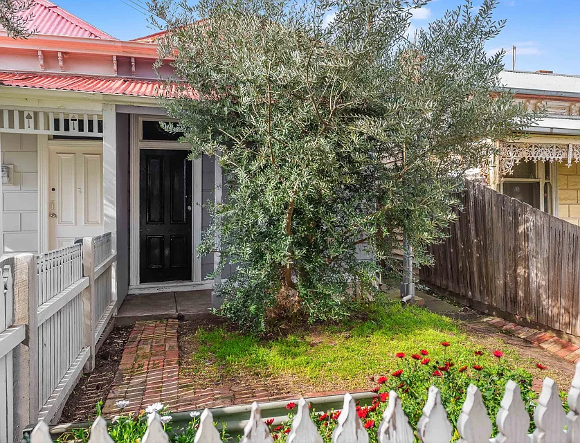 61 Creswick Street, Footscray, Western Melbourne, 2 कमरे, 1 बाथरूम, House