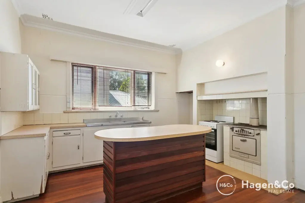 ORIGINAL HOME IN THE HEART OF SCARBOROUGH