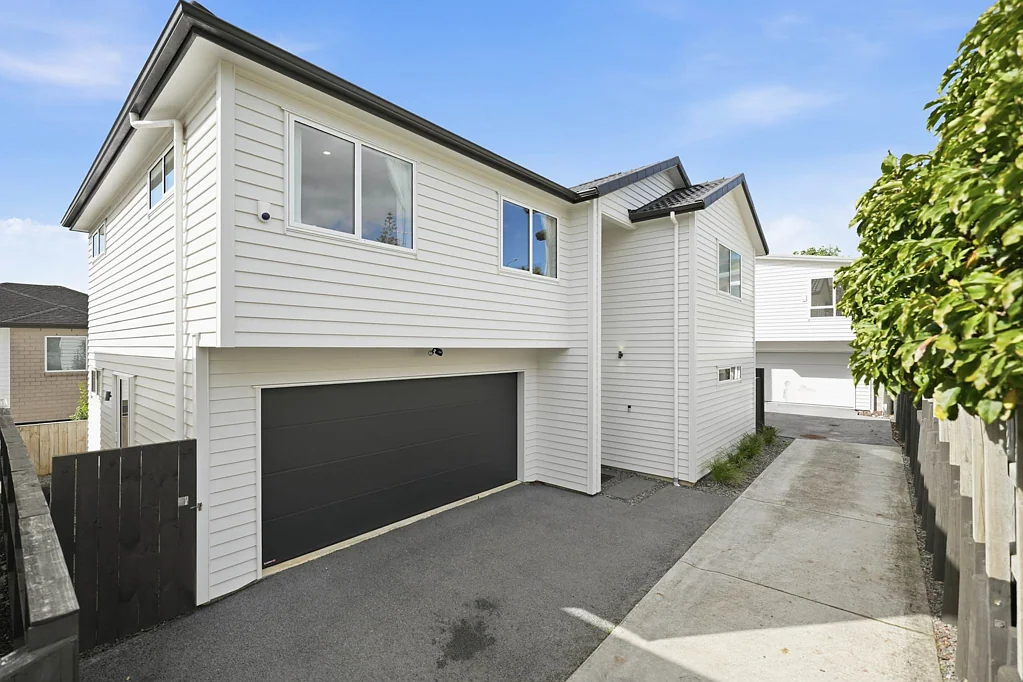 Howick 5 Slaapkamer Prime Howick Domain Frontage, Dual Living Layo...