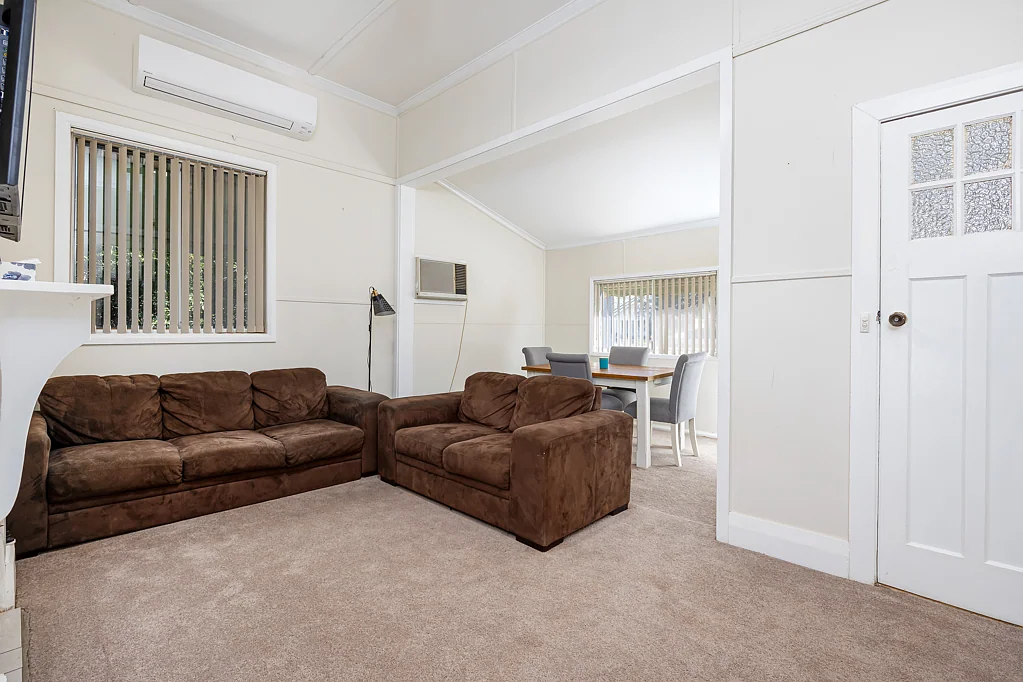 122 Britannia Street, Temora, NSW 2666