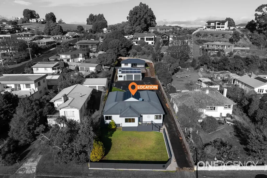 Ulverstone 5部屋 Beautifully Renovated Family Home + As-NEW Stand-Alone Villa!
