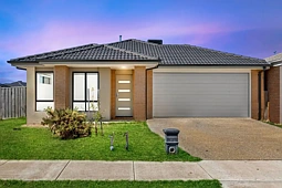 16 Silver Wattle Drive, Mount Duneed