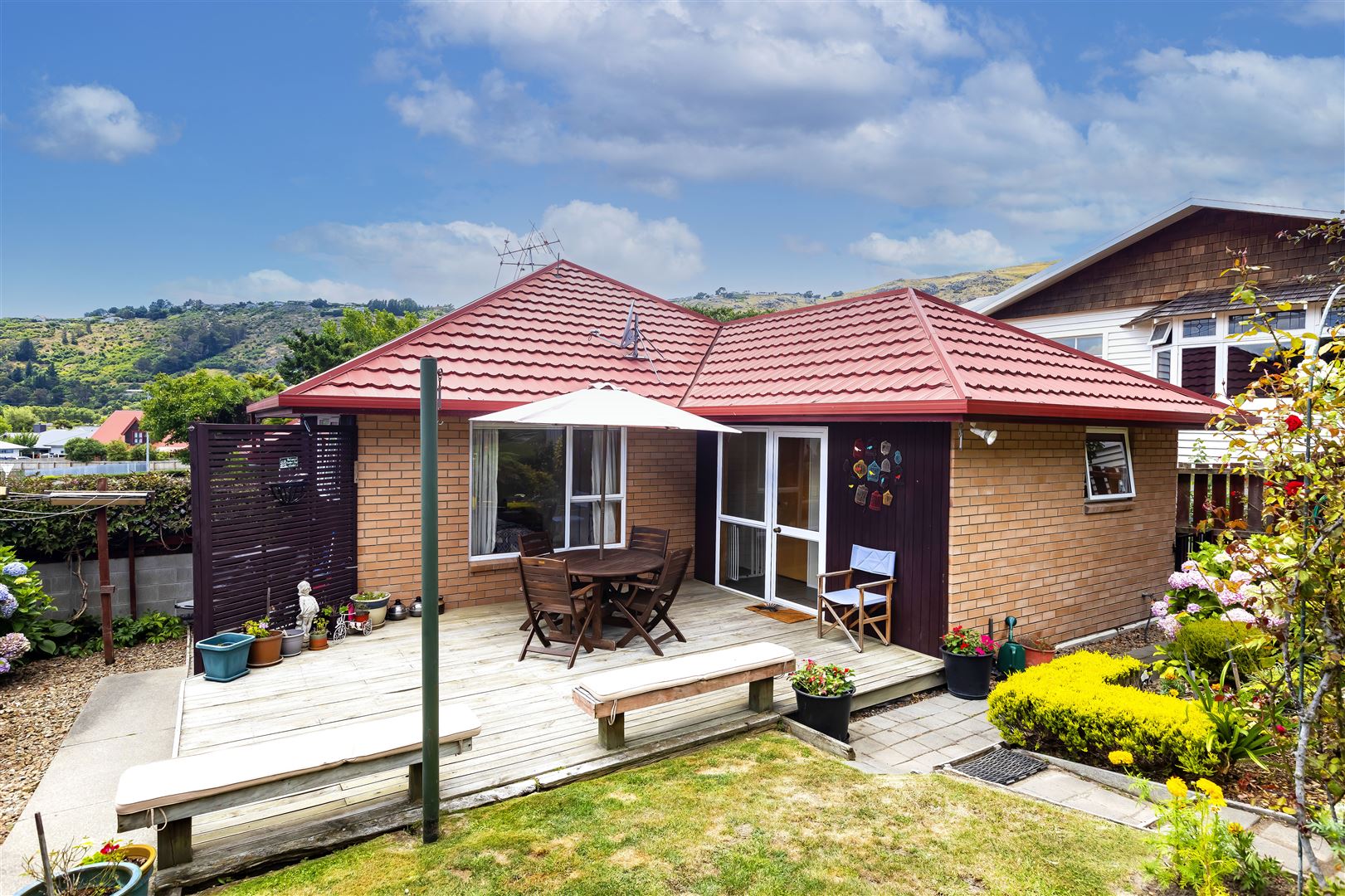 2/81 Port Hills Road, Heathcote Valley, Christchurch, 2 rūma, 0 rūma horoi