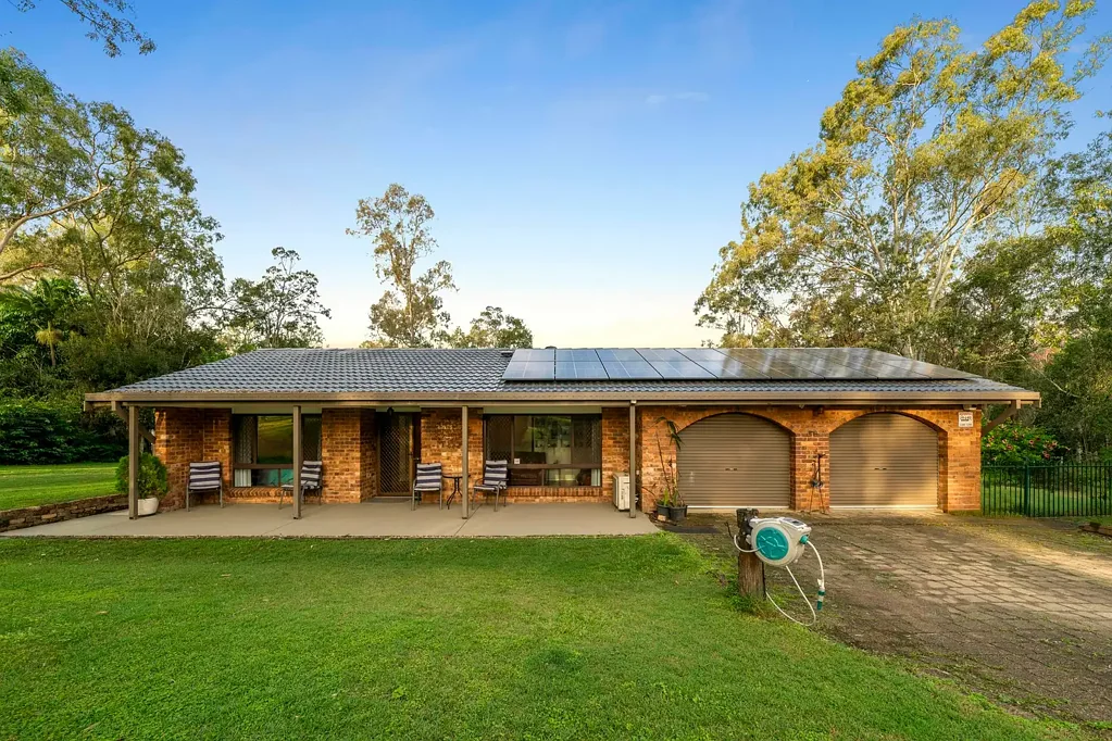 26 First Avenue, Barellan Point, QLD 4306