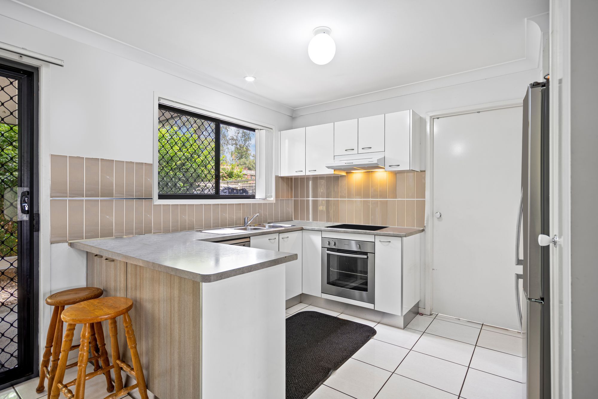 UNIT 18 54 OUTLOOK PL, DURACK QLD 4077, 0 غرف, 0 حمامات, Townhouse