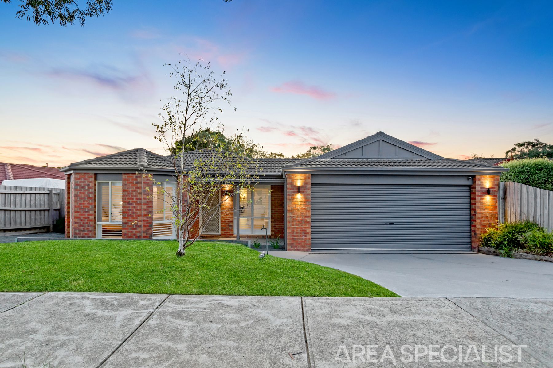 11 KORINA CT, LANGWARRIN VIC 3910, 0 chambres, 0 salles de bain, House