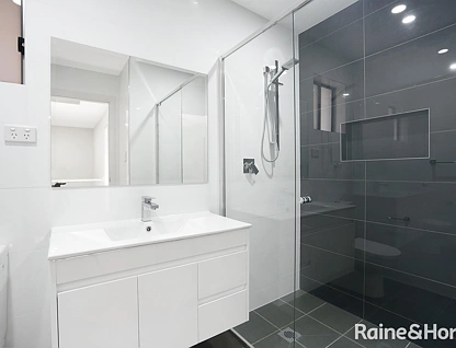 11 Calvert Glade, Quakers Hill, Outer Western Sydney, 4 habitaciones, 2 baños, House