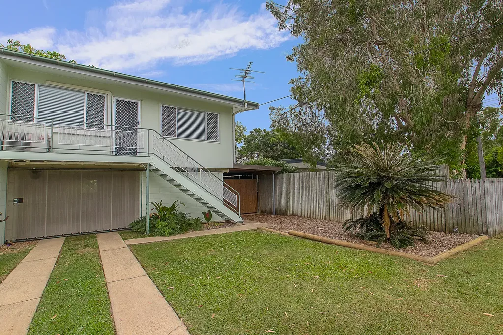 This unit has everything!