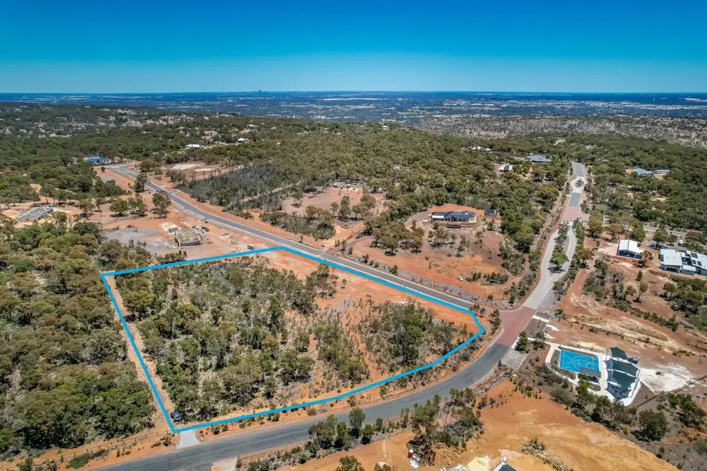 Brigadoon  Rare Lifestyle Opportunity!