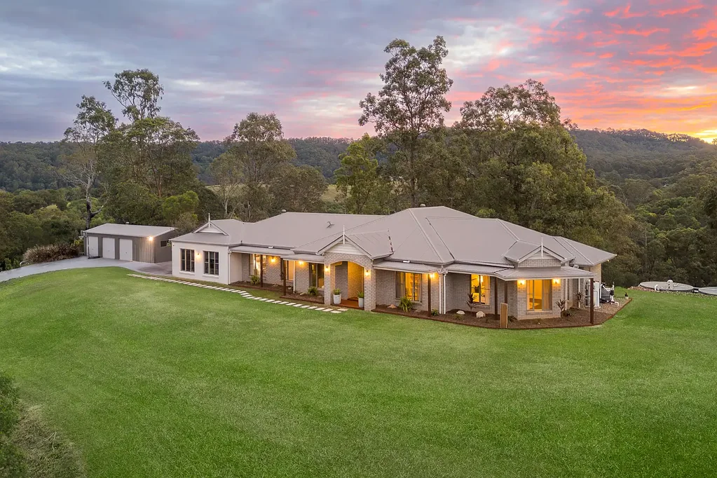 28-32 McCausland Court, Clear Mountain, QLD 4500