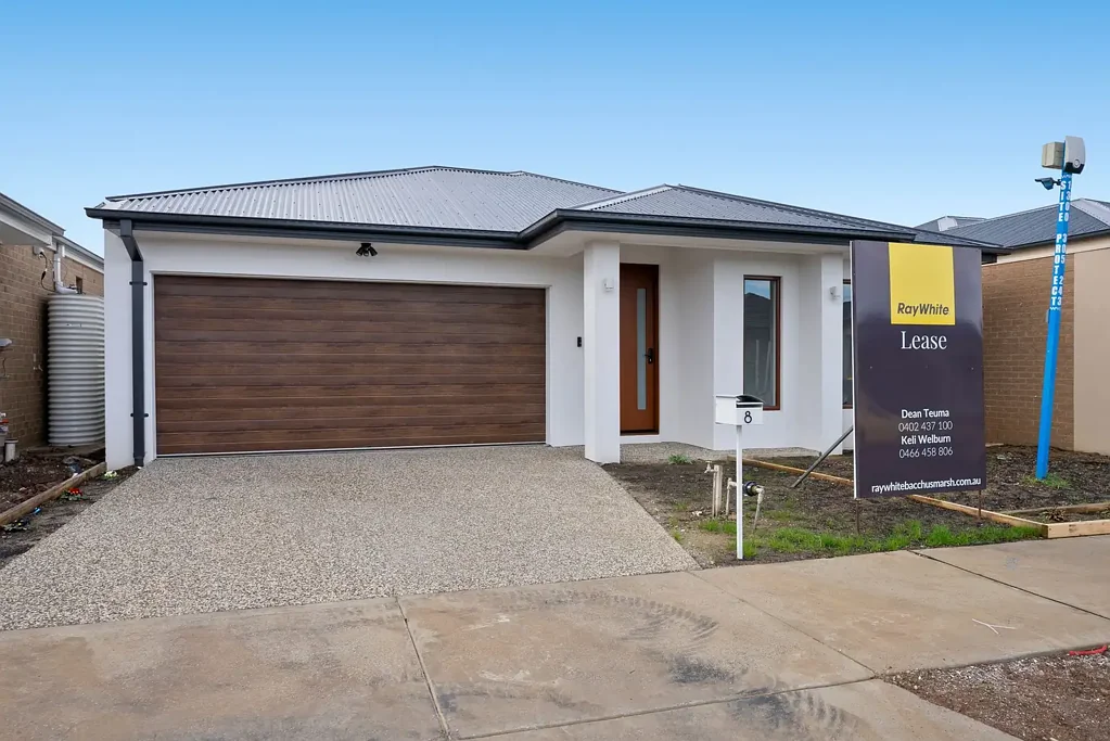 PICTURE PERFECT QUALITY FAMILY HOME