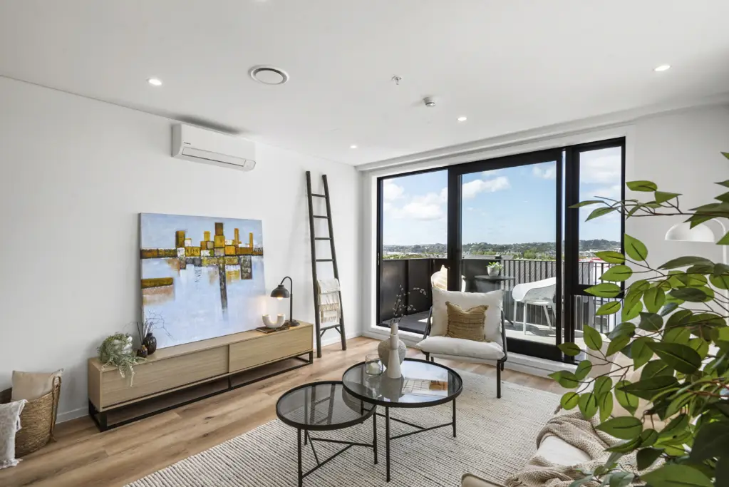 Hobsonville 2Moenga Modern living- $755,000
